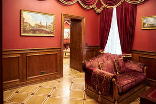 Гостиница Дворец Трезини Санкт-Петербург Люкс с видом во внутренний двор-2